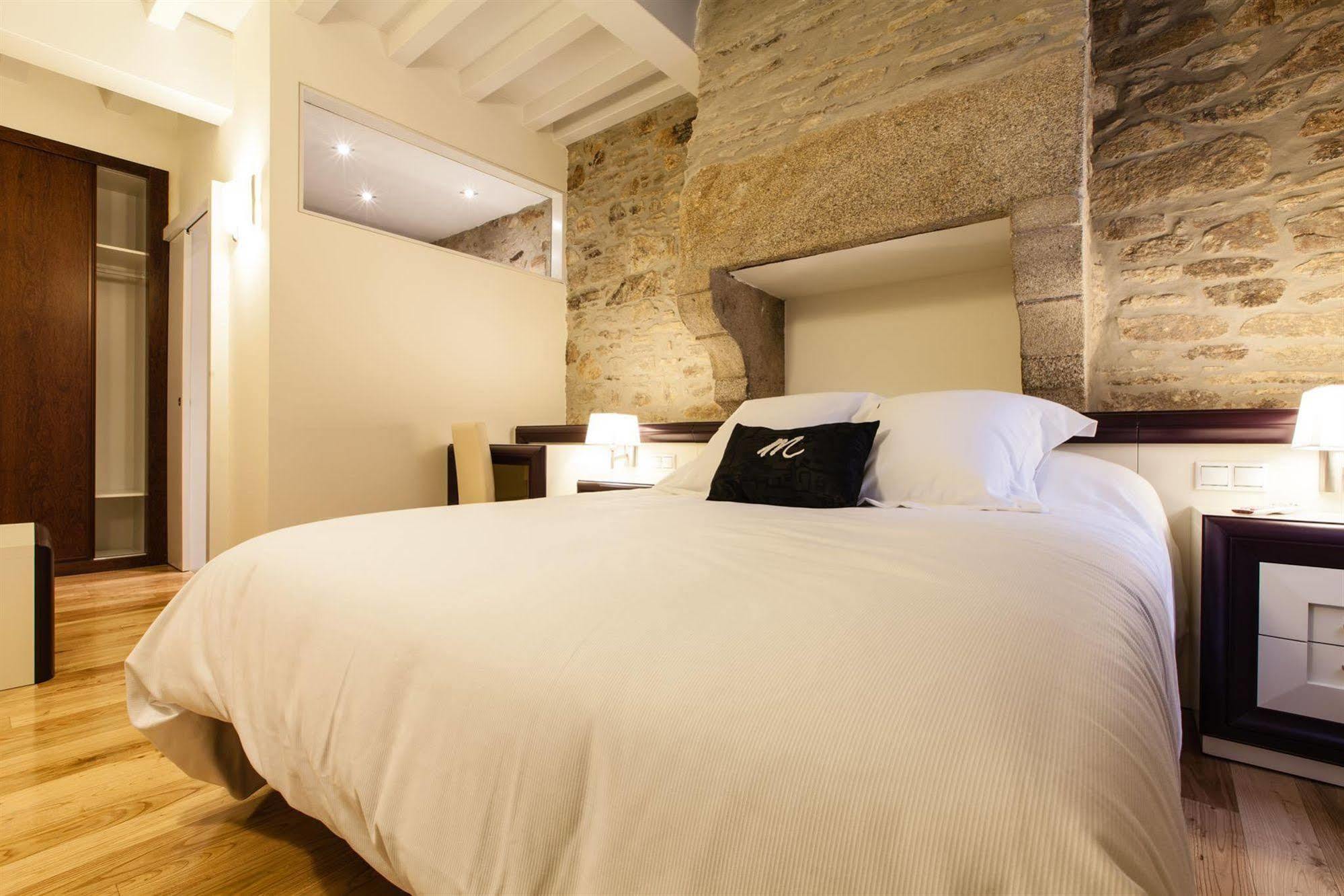 Hotel Hotel Montenegro Compostela 2*
